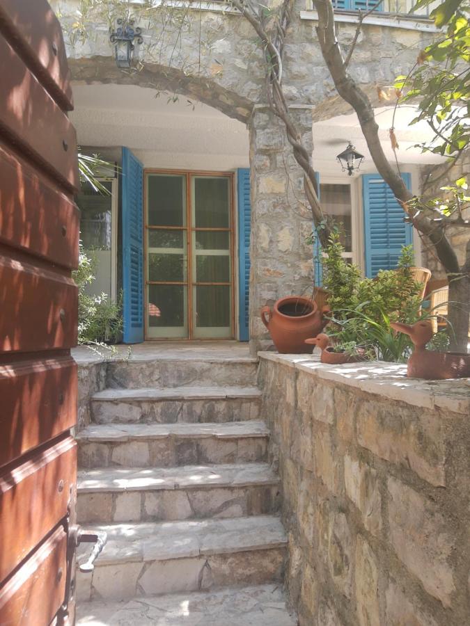 Sea-Side Old Stone Villa With A Private Garden بودفا المظهر الخارجي الصورة