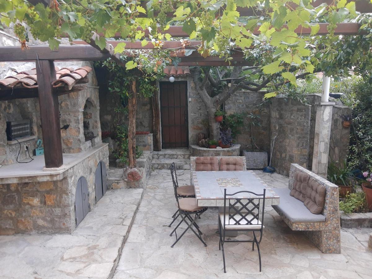 Sea-Side Old Stone Villa With A Private Garden بودفا المظهر الخارجي الصورة
