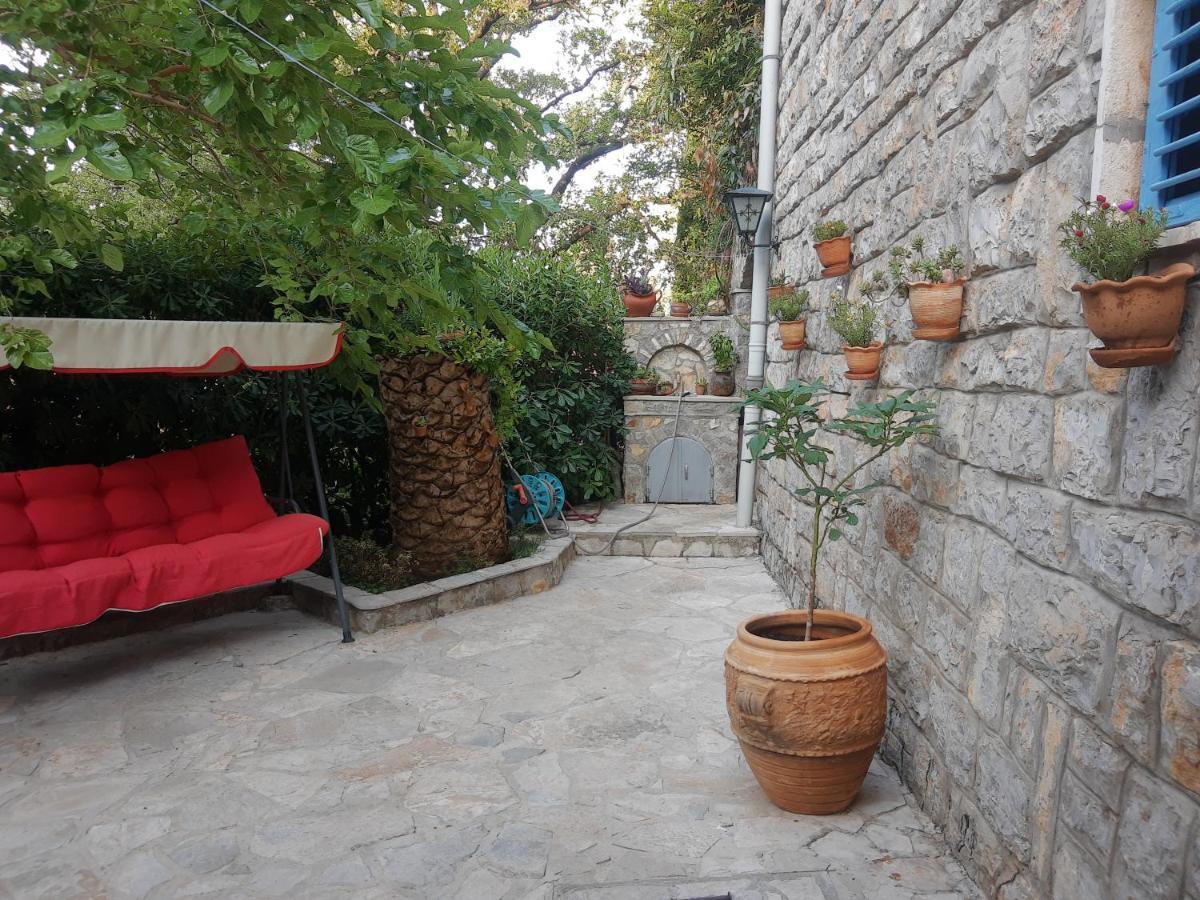 Sea-Side Old Stone Villa With A Private Garden بودفا المظهر الخارجي الصورة