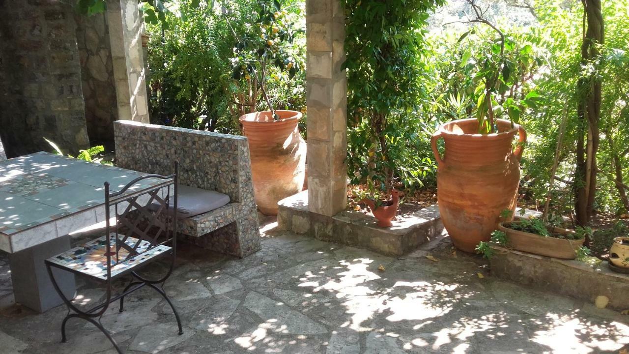 Sea-Side Old Stone Villa With A Private Garden بودفا المظهر الخارجي الصورة